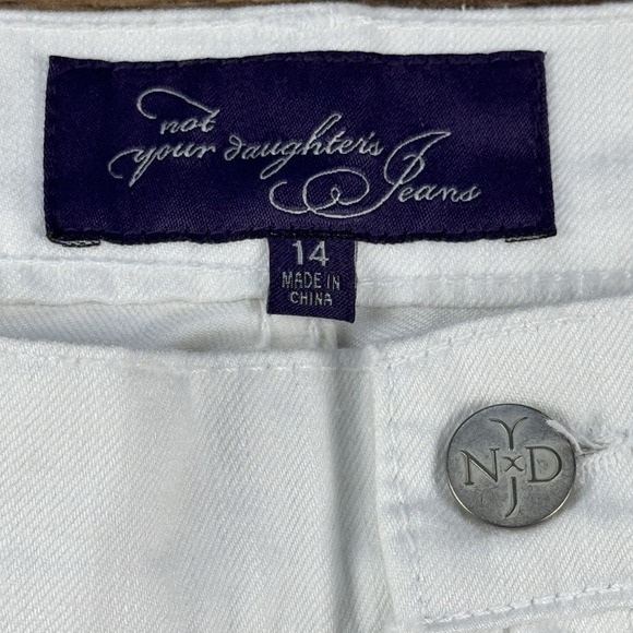 NWT NYDJ Not Your Daughter Jeans White Denim Crop Capri Tummy‎ Tuck Stretch 14 - Picture 8 of 9